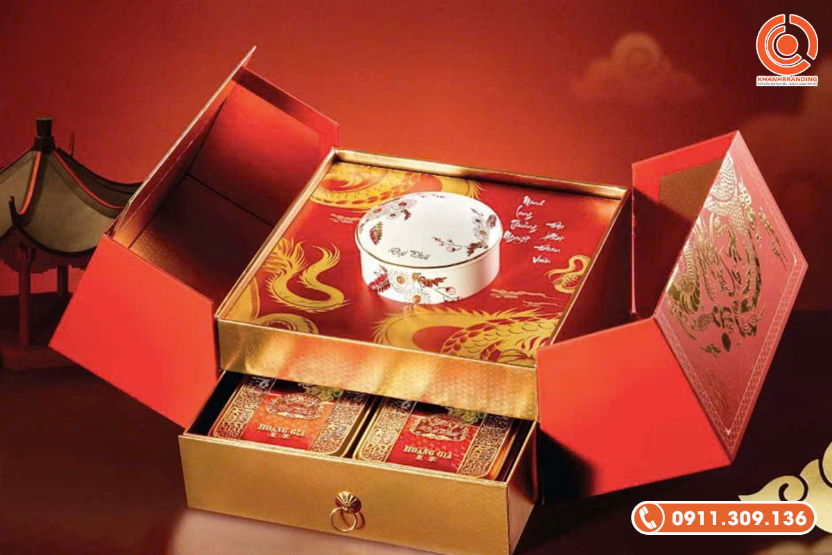 Hộp quà tết custom theo yêu cầu