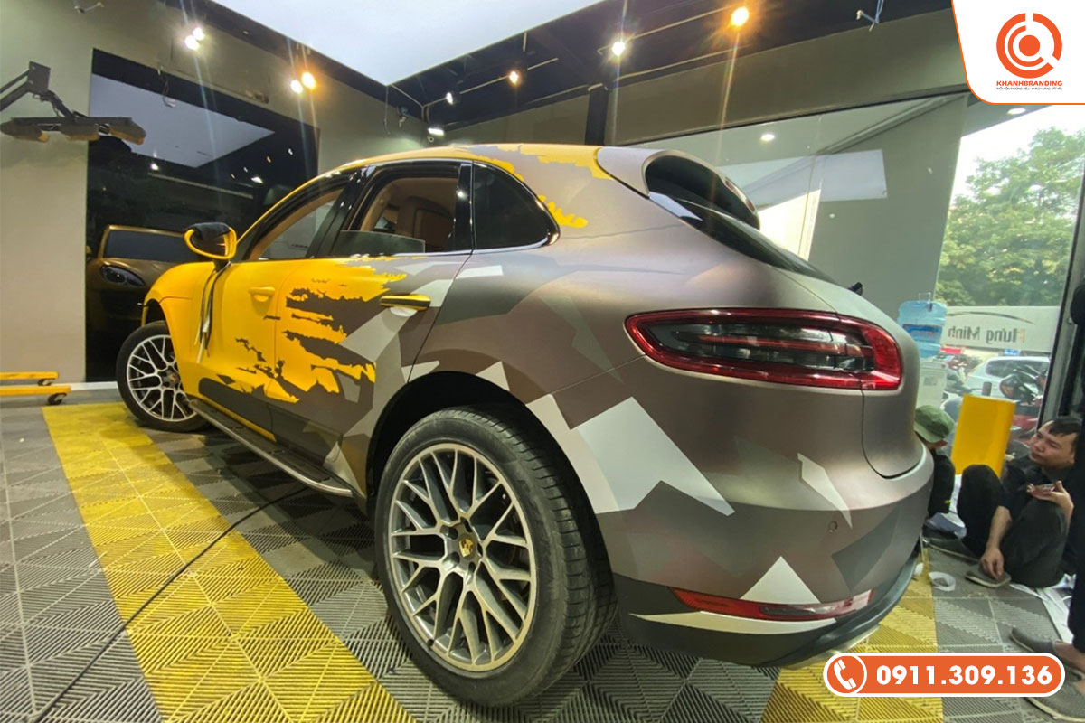 Decal xe ô tô đổi màu