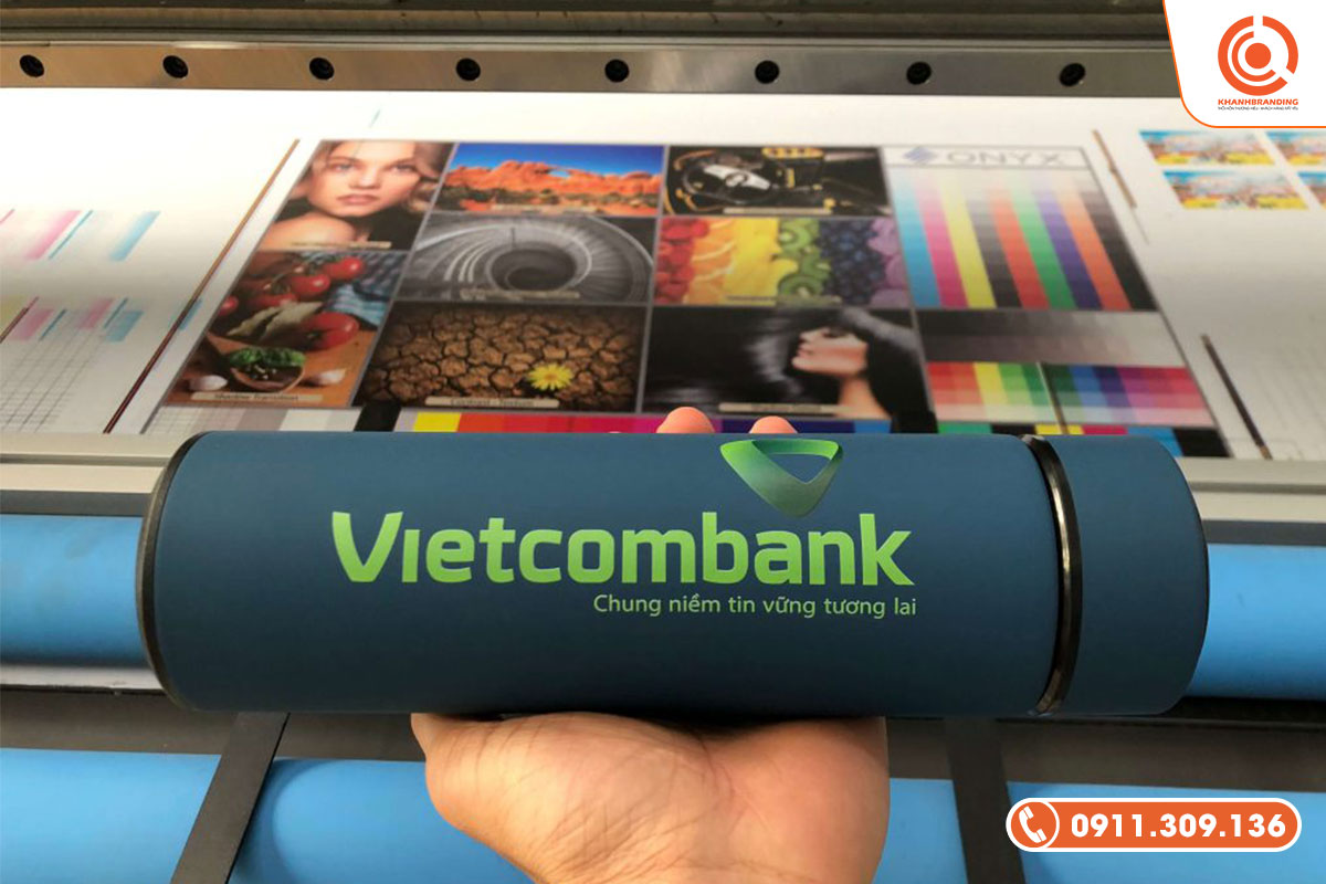 Bình giữ nhiệt in logo - Quà tặng ý nghĩa tết 