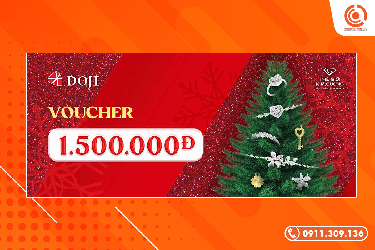 Voucher Giáng sinh tông đỏ và xanh lá truyền thống